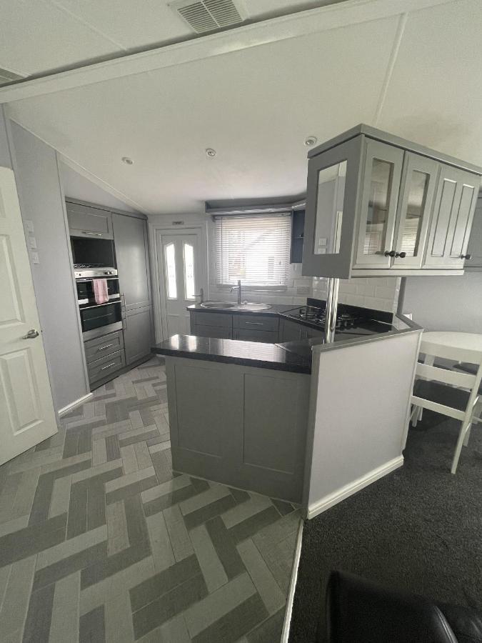 The Winchester Chalet By Sasco Blackpool Extérieur photo